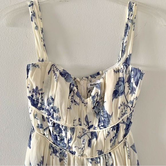 NWT Reformation Jayde Dress in Lupine - Picture 5 of 11